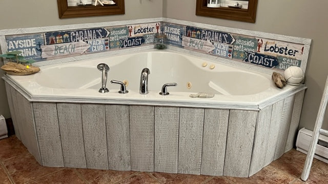 Bayside Beach Signs Blue, Red, Beige, on Sure Strip Wallpaper Border