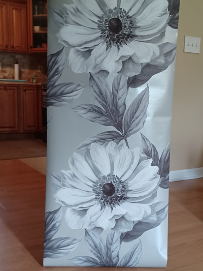 Oversized Black n White Floral Calendula on Silver on Unpasted Wallpaper