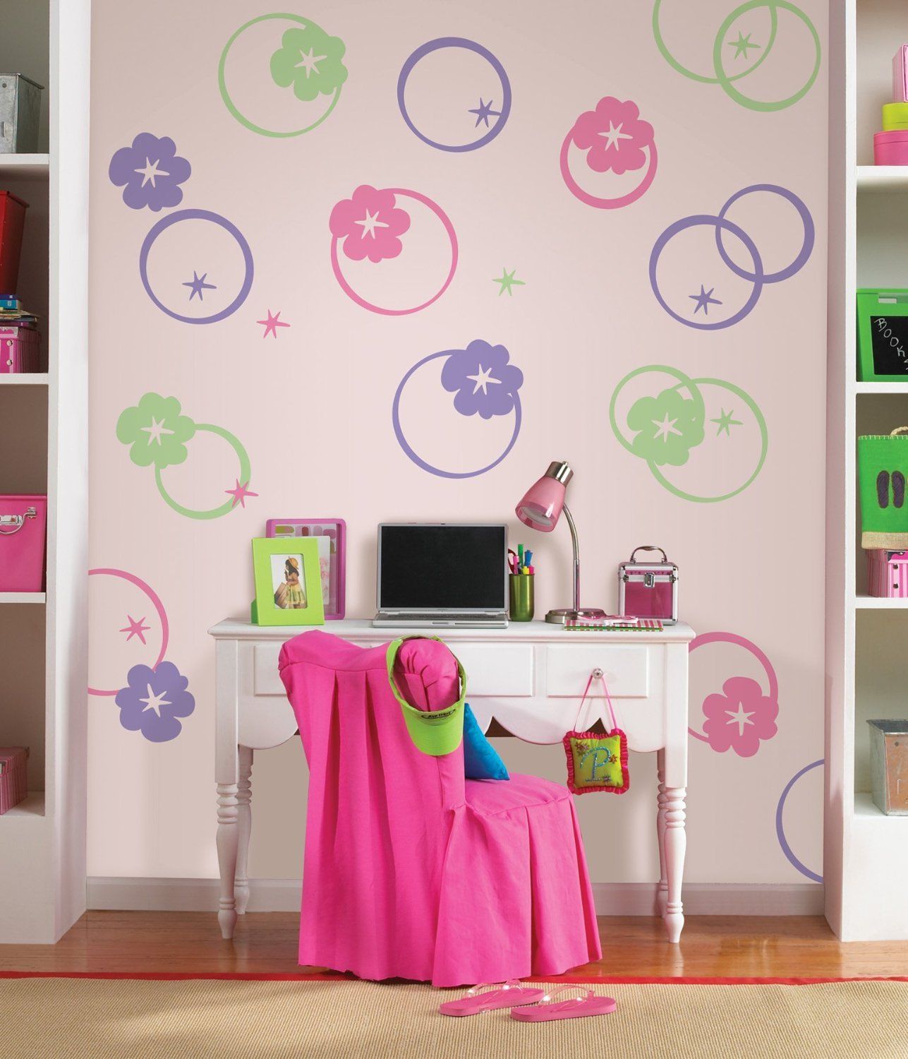 Wall Pops Hoopla Pink Circles & Flowers - all4wallswall-paper
