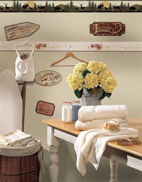 Moose, Bear, Elk, Deer Lodge Silhouettes on Sure Strip Wallpaper Border - all4wallswall-paper